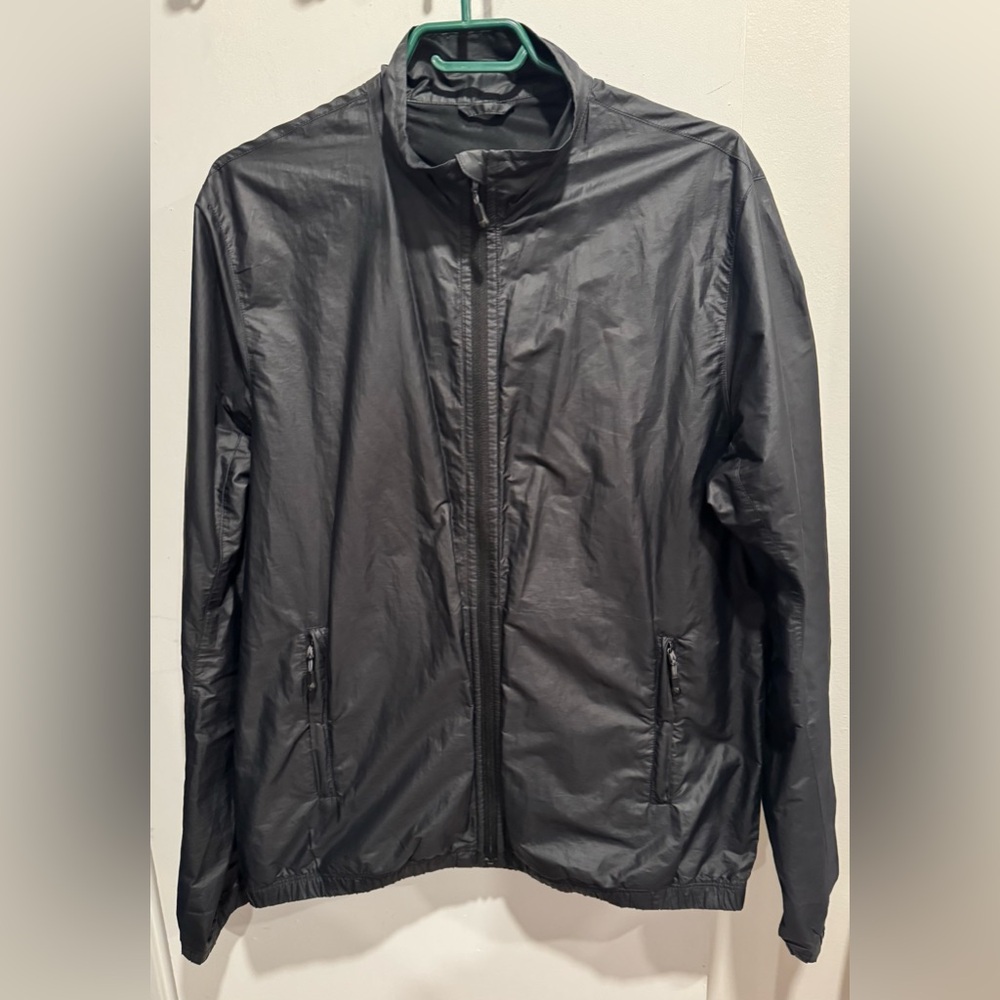 Lululemon Athletica Men's Windbreaker Jacket Black outdoors street jogging gym M